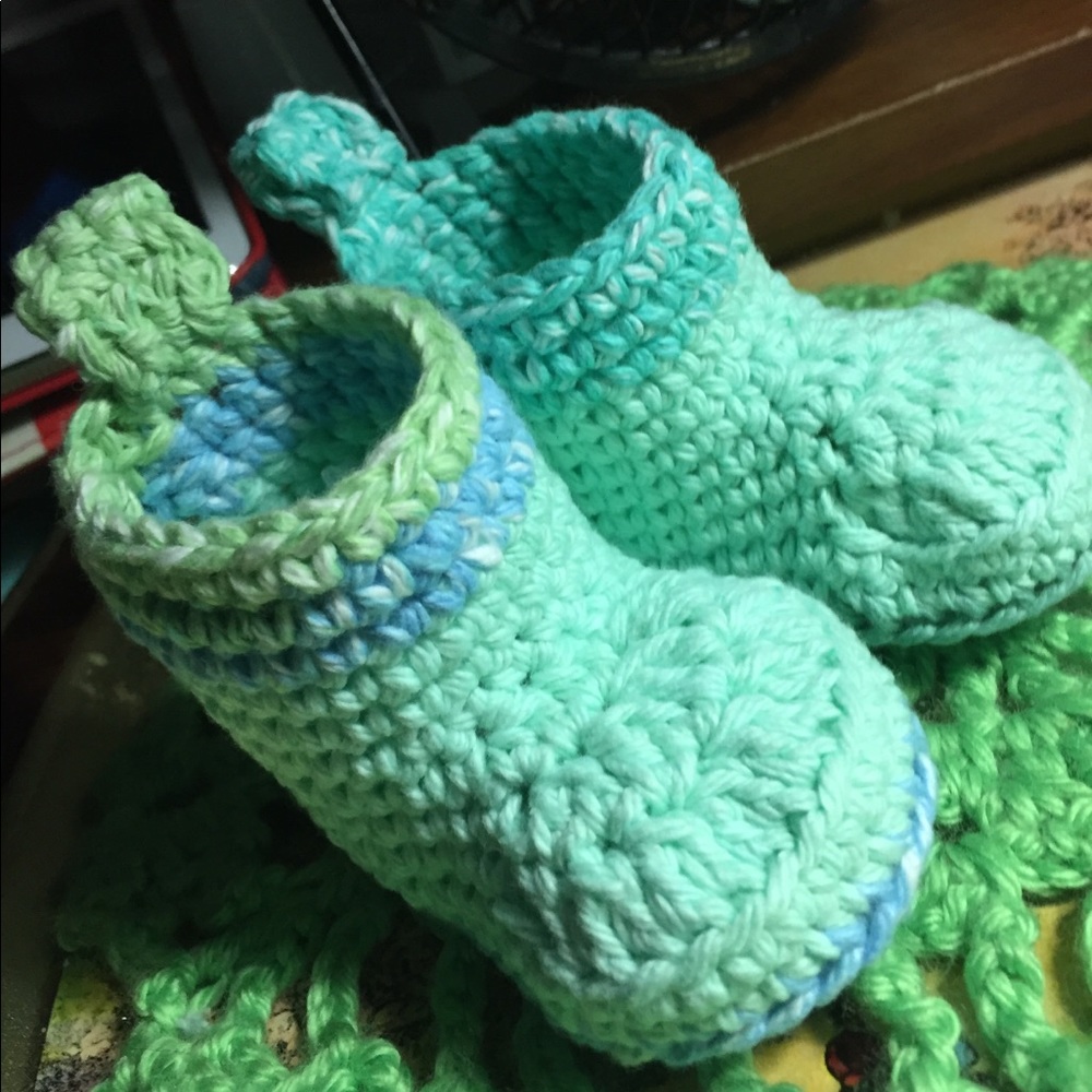 Crocheted Baby Booties